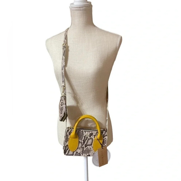 Steve Madden Bhenrik Small Crossbody Snake Print and Yellow Trim with Coin Pouch - Picture 1 of 14